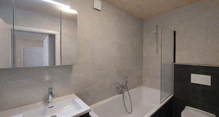 Bel appartement de 4,5 pièces avec terrasse et ascenseur image 11