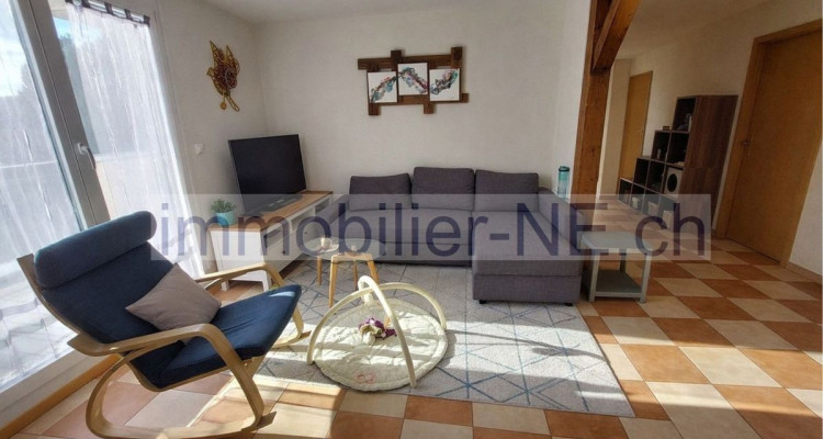 Appartement en attique bénéficiant dune spacieuse terrasse et dun garage double image 1