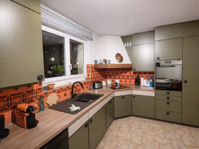 Spacieuse villa avec vue sur le lac et les alpes image 6