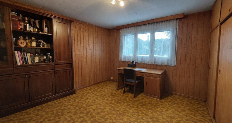 Villa individuelle avec véranda, idéalement située avec grand jardin image 7