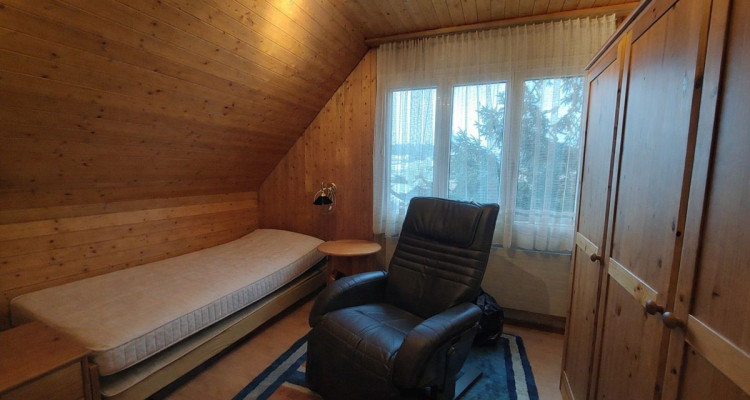 Villa individuelle avec véranda, idéalement située avec grand jardin image 8