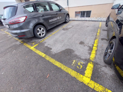 Appartement spacieux de 3,5 pièces avec place de parc extérieure image 8