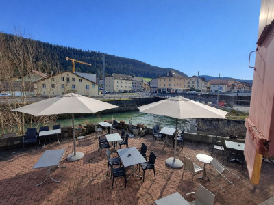 Maison dhabitation avec tea-room et magnifique terrasse, situation privilégiée image 1