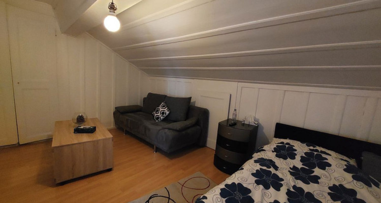 Maison dhabitation avec tea-room et magnifique terrasse, situation privilégiée image 11