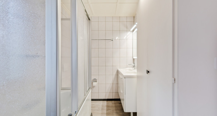 IMMEUBLE MIXTE – FLEURIER CENTRE image 7