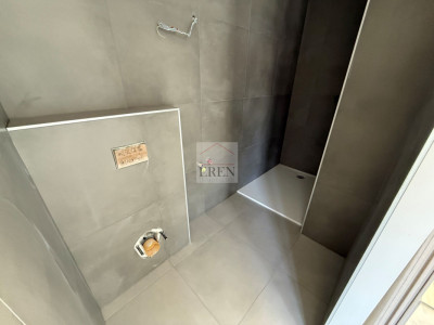 Spacieux attique 4,5 pièces avec terrasse panoramique de 63 m2 image 8