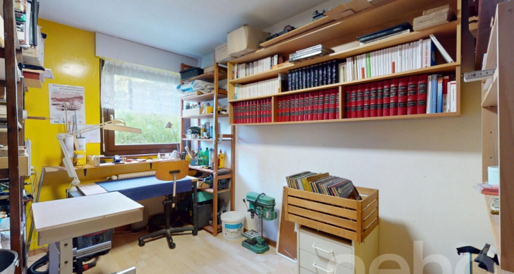 Superbe 4,5 pièces avec jardin, vue montagne et garage image 9