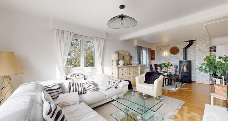 Appartement avec jardin privatif et piscine en copropriété image 2