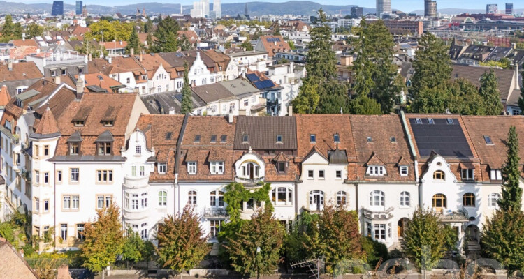Stilvolle Stadthausvilla im beliebten Bachlettenquartier image 1
