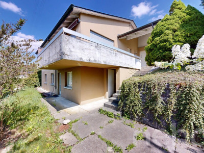 Einfamilienhaus mit viel Potenzial in sonniger Lage in Madiswil image 10