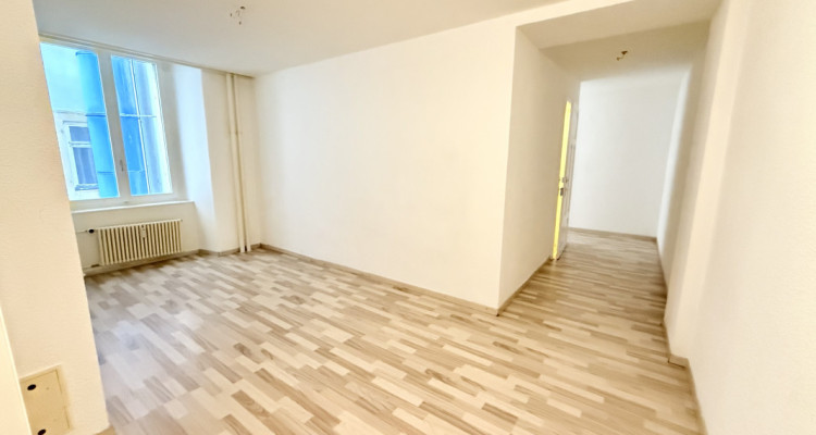 4.5 pièces idéal bureaux ou habitation, proche gare, ascenseur image 2