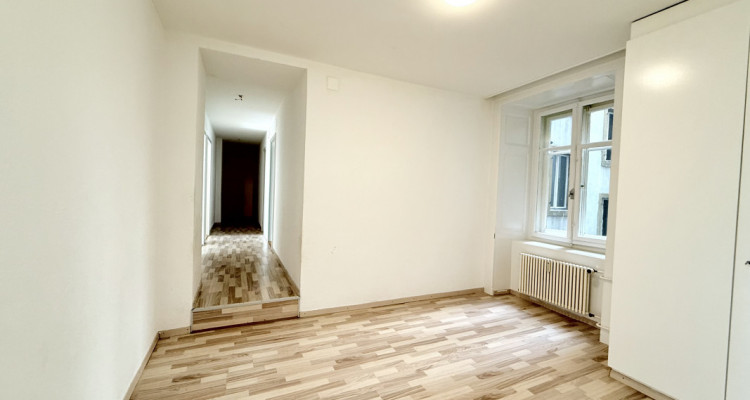 4.5 pièces idéal bureaux ou habitation, proche gare, ascenseur image 8