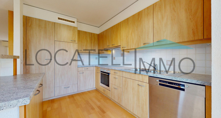 En exclusivité - Au centre de Genolier, une offre exceptionnelle sur 4 étages! image 3