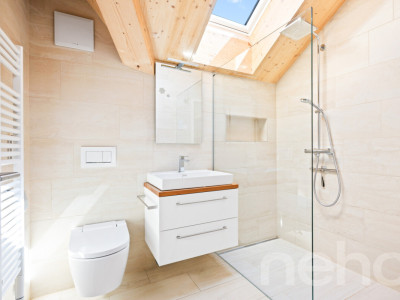 Hochwertige Attika Maisonette mit Alpine Chic Charakter image 9