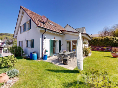 Grosszügiges 5.5-Zimmer Einfamilienhaus an idyllischer Lage image 2