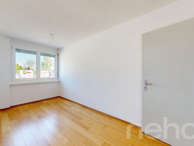 Helle 5.5-Zimmer-Wohnung image 12