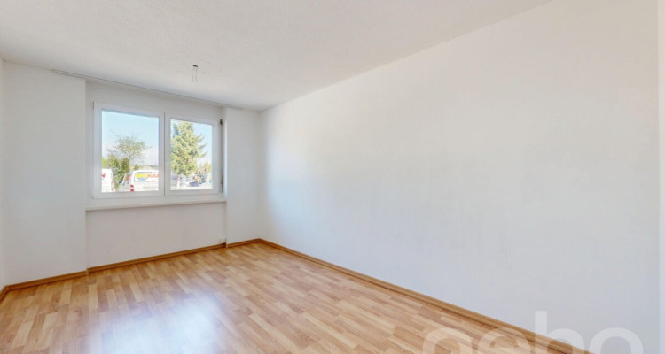 Helle 5.5-Zimmer-Wohnung image 11