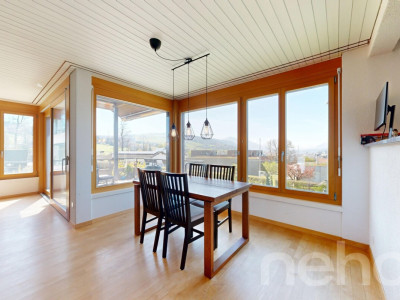 Helle Wohnung mit Aussicht image 4