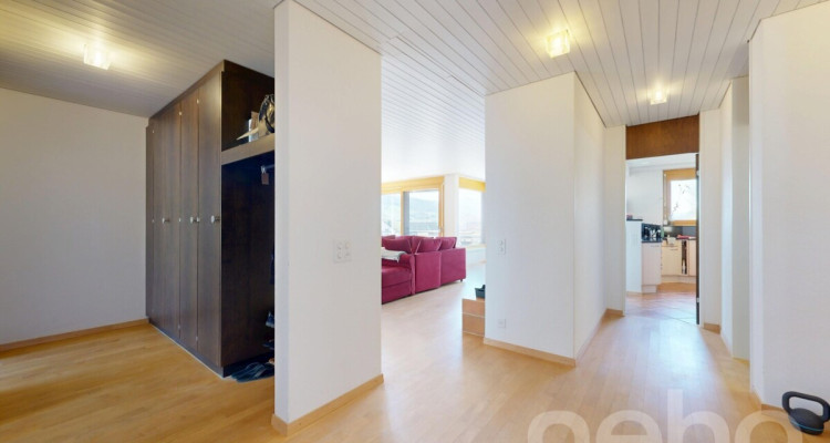 Helle Wohnung mit Aussicht image 8