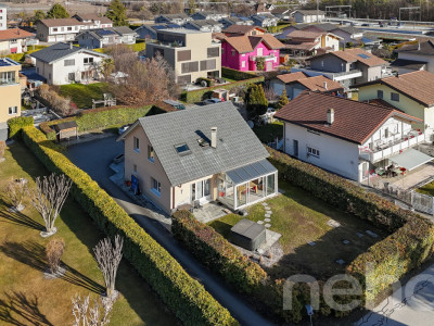 Spacieuse maison familiale avec jardin à Ardon image 1