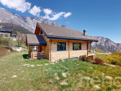 Exclusif: Magnifique chalet rénové et meublé avec soins image 12