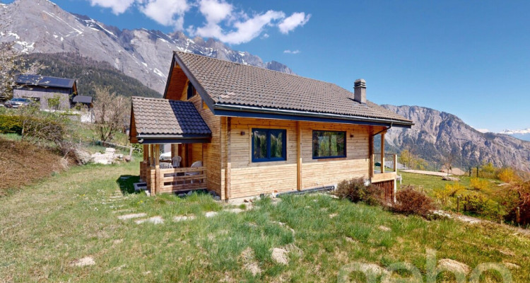 Exclusif: Magnifique chalet rénové et meublé avec soins image 12