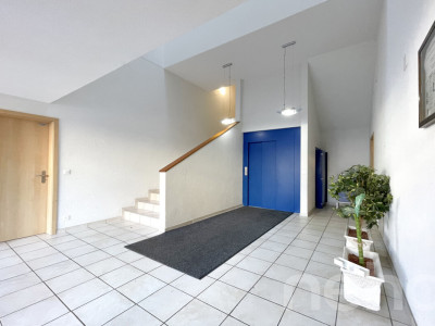 IMMEUBLE À SUCHY (REN. env. 4.11%) image 3