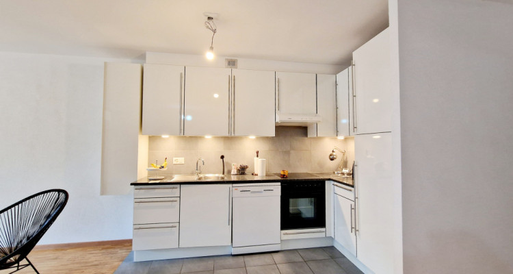 Magnifique Appartement avec une très belle terrasse de 25 m2 au centre St-Cergue image 3