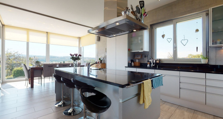 Wunderschönes Anwesen mit Pool und Einliegerwohnung image 5