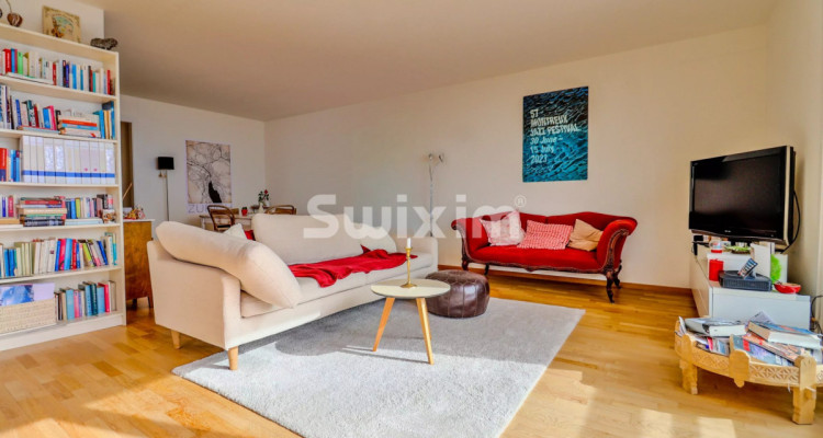 Superbe attique avec une vue imprenable sur le Lac ! image 2