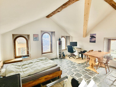 CHARMANT STUDIO DE 52 M2, MASE ! ( MONT-NOBLE ) image 2