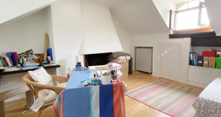 Appartement 2,5 pièces en Vieille Ville       image 8