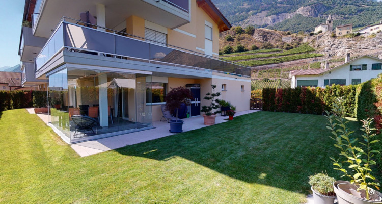 Appartement avec jardin privatif et véranda image 1