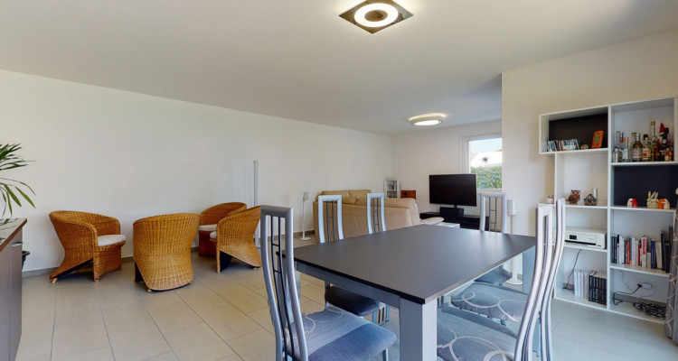 Appartement avec jardin privatif et véranda image 3