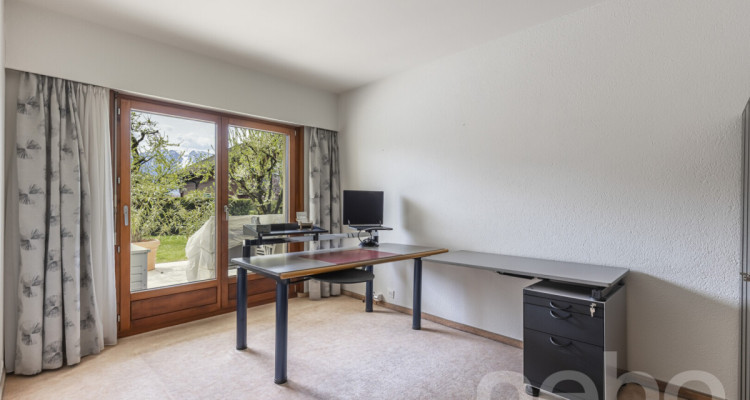 Exclusif: grande villa de 5 chambres avec piscine image 7