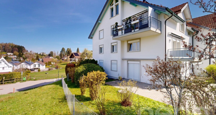 Ruhig gelegen und dennoch stadtnah 4.5-Zimmer-Wohnung in Niederteufen image 2