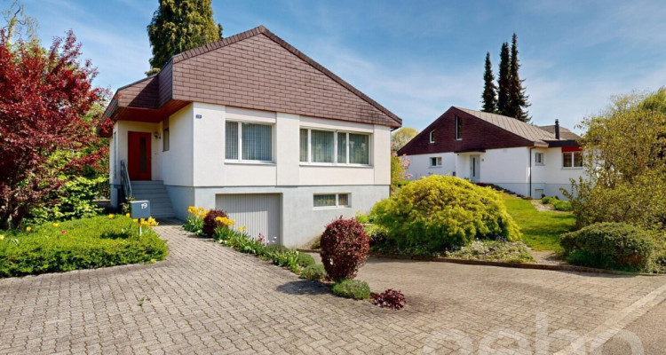 Einfamilienhaus mit viel Potenzial und grossem Garten in Huttwil image 1