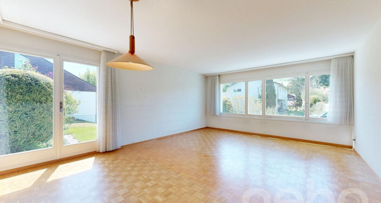 Einfamilienhaus mit viel Potenzial und grossem Garten in Huttwil image 4