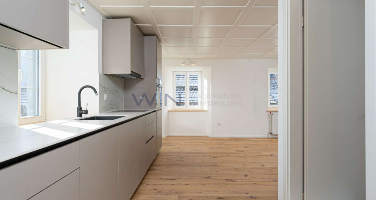 Kernsaniert mit Charme & EG-Studio image 2