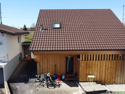 À louer à Courgenay ? Appartement rénové avec cachet image 3