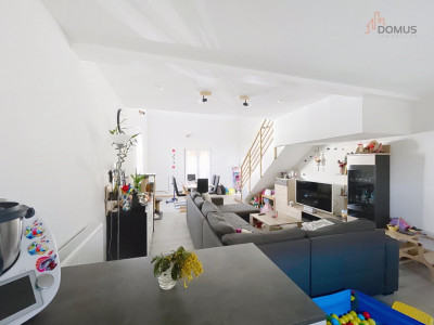 À louer à Courgenay ? Appartement rénové avec cachet image 7