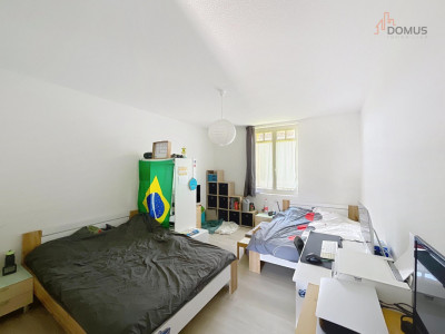 À louer à Courgenay ? Appartement rénové avec cachet image 13