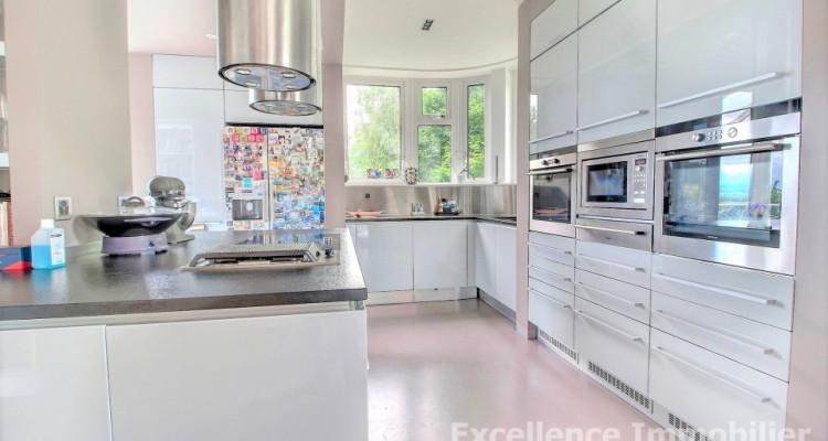  villa individuelle de 11 pièces avec piscine à 4 min. de Vufflens image 5