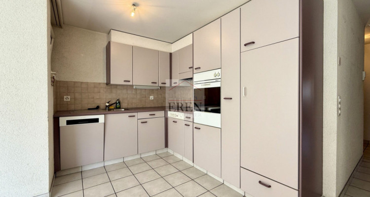 Appartement 3,5 pièces au 1er étage à louer à Conthey image 4