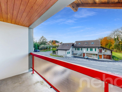 Lumineux 3.5 pièces avec jardin et vue dégagée image 9
