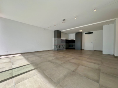 Spacieux et lumineux appartement 3,5p et grande terrasse sud à louer à Fully image 1