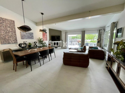 Appartement T5.5 avec terrasse et jardin au bord du lac image 1