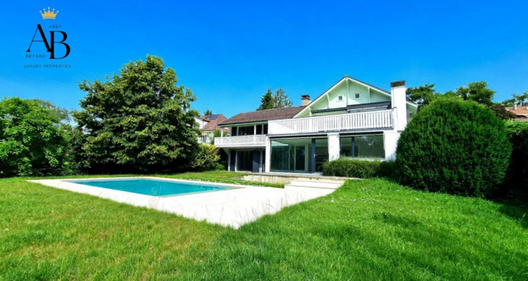 Abby Bryand Luxury properties presents: Magnolia Villa / Bellevue image 13