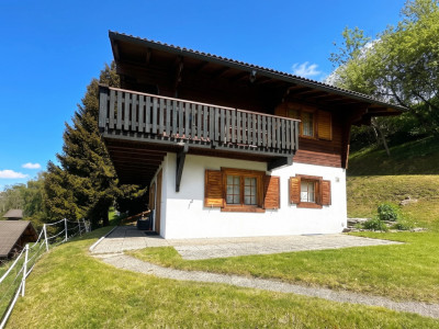 Splendide chalet proche de toutes commodités à saisir !  image 2