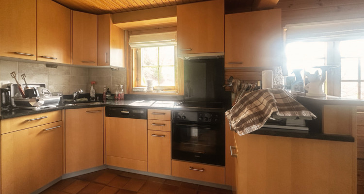 Splendide chalet proche de toutes commodités à saisir !  image 7